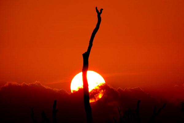 Madagascar Bekopaka sun set